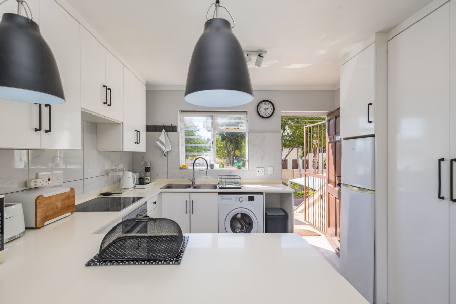 2 Bedroom Property for Sale in Seaside Longships Western Cape